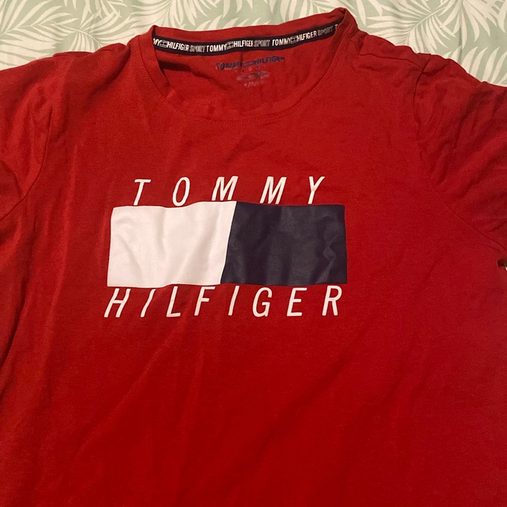 Red, Blue , White, Navy blue Tommy Hill figure Shirt.
